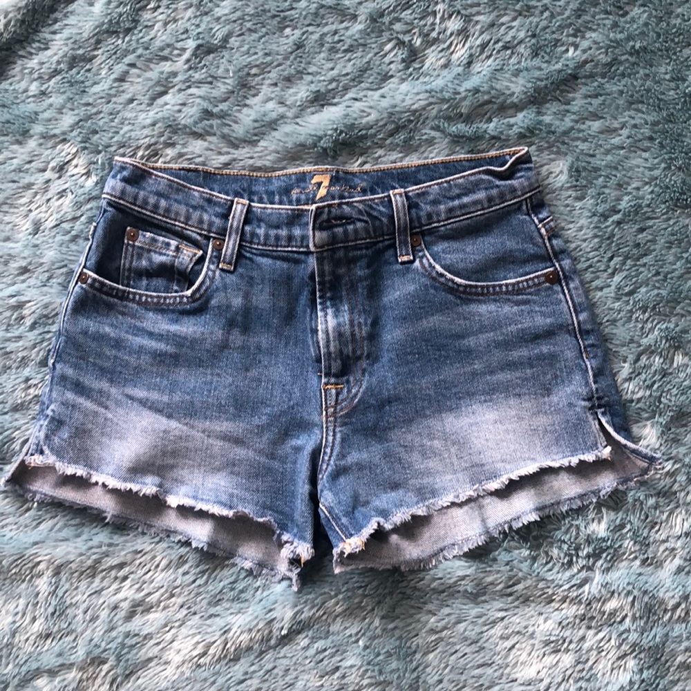 7 for all mankind cutoff shorts